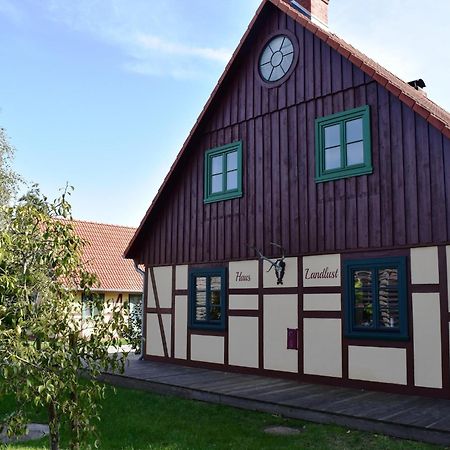 Charming, Restored Holiday Home In Wendorf Wendorf  ภายนอก รูปภาพ