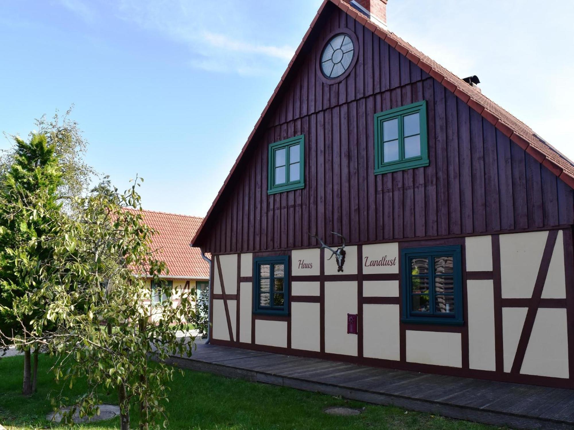 Charming, Restored Holiday Home In Wendorf Wendorf  ภายนอก รูปภาพ